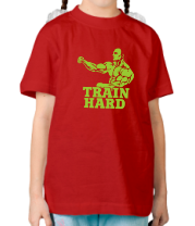 Детская футболка Train hard фото