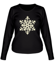 Женская футболка длинный рукав Узорная снежинка (свет) фото
