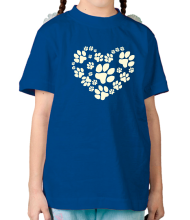 Детская футболка Сердце из собачьих следов (свет)
