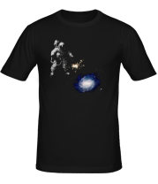 Мужская футболка Освещаю галактику фото
