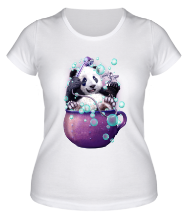 Женская футболка Панда в ванной