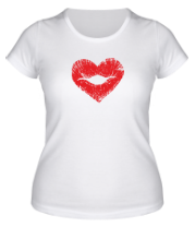 Женская футболка Поцелуй губы в виде сердца фото