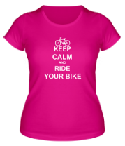 Женская футболка Keep calm and ride your bike фото